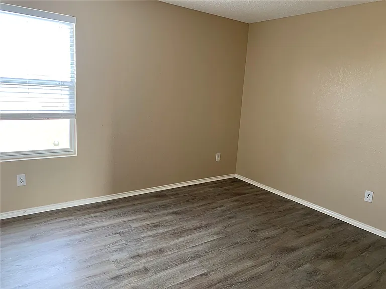 9512 George Bush Dr — Photo 8