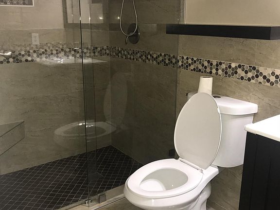 2nd image of 17000 NW 67th Ave APT 124