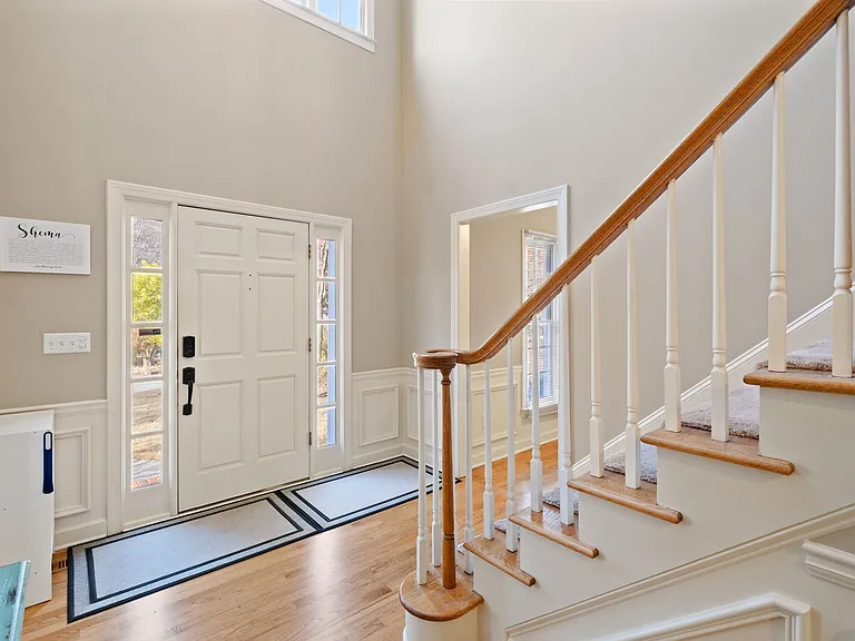2293 Camden Dr SW — Photo 6