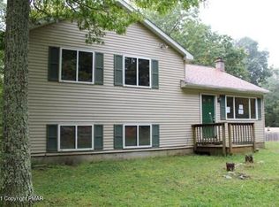 362 Carnation Rd, East Stroudsburg, PA 18302