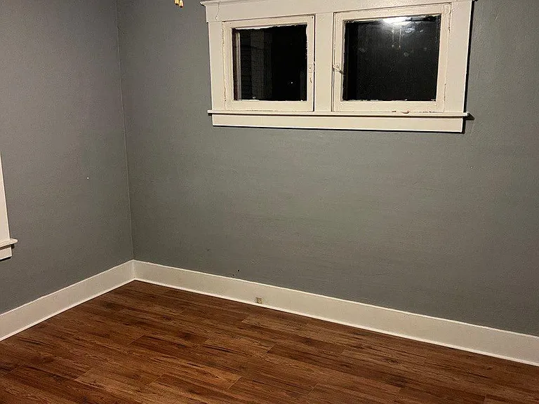 537 E Woodland St — Photo 8