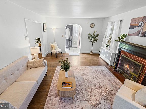 5th image of 4701 Mannasota Ave