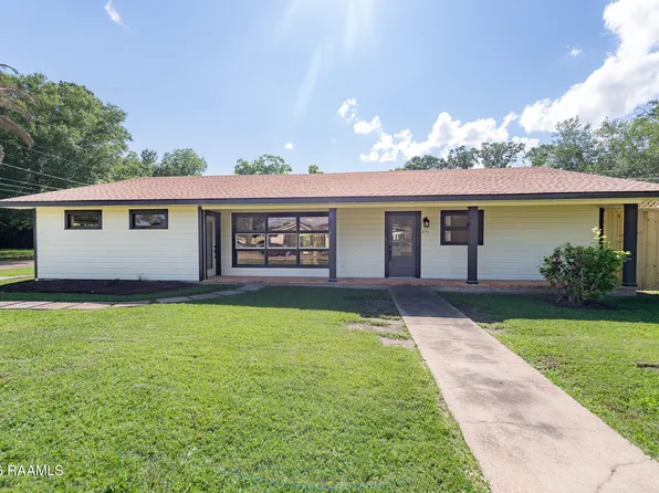 651 S 2nd St, Eunice, LA 70535
