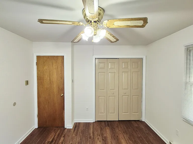1412 Blair St — Photo 41