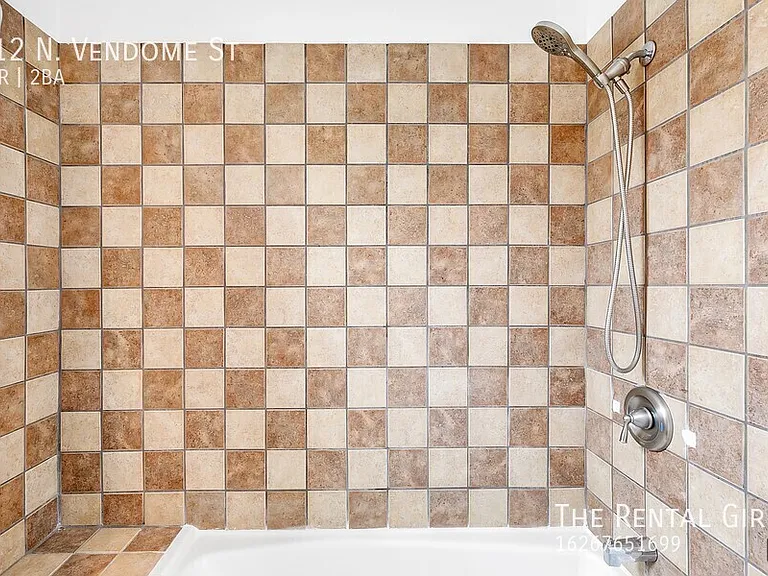 612 N Vendome St — Photo 19