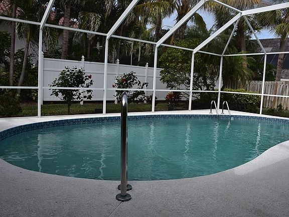 3rd image of 1315 Spanish Lace Ln