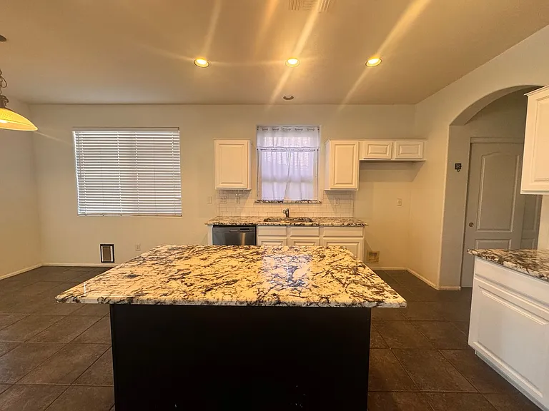 5353 N Ormondo Way — Photo 14