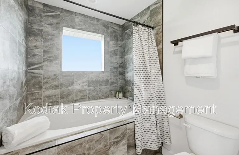 454 S Buffalo Ranch Rd W — Photo 6