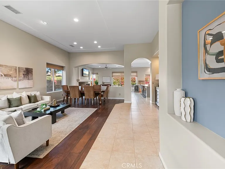 70 Rocio Ct — Photo 3