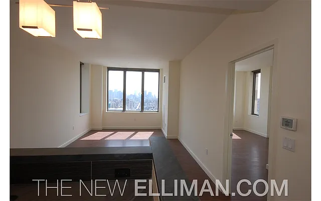 Rented by Douglas Elliman | media 24