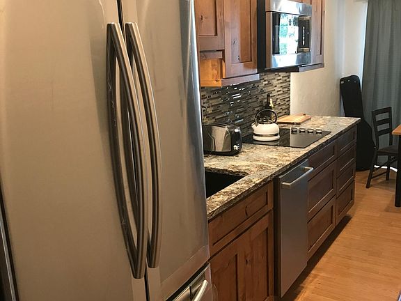 STAINLESS APPLIANCES