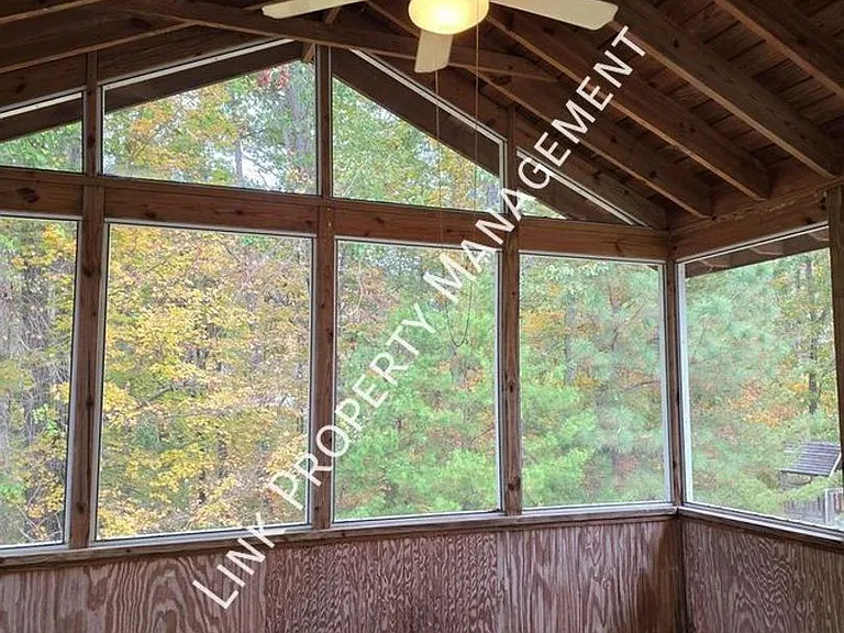 6383 Rim Crest Ln — Photo 7
