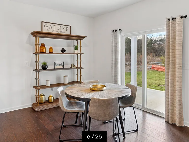 46 Colonial Cv — Photo 12