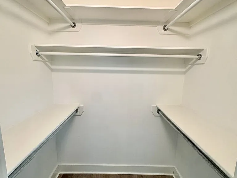 5706 Burgess Ave — Photo 21