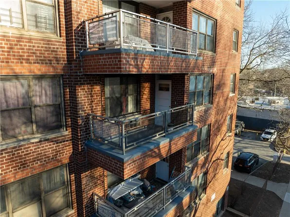 1165 E 54th St APT 4S, Brooklyn, NY 11234