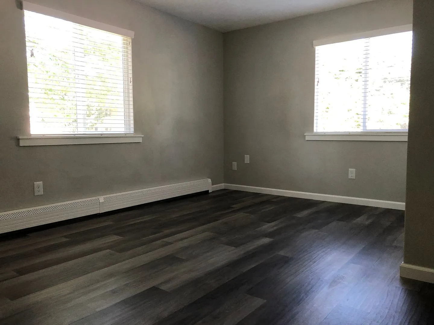1800 W. Pershing Street — Photo 3