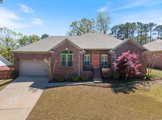 112 Apple Blossom Loop, Maumelle, AR 72113
