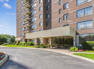 2556 Argyle Rd #903, Mississauga, ON L5B2H6