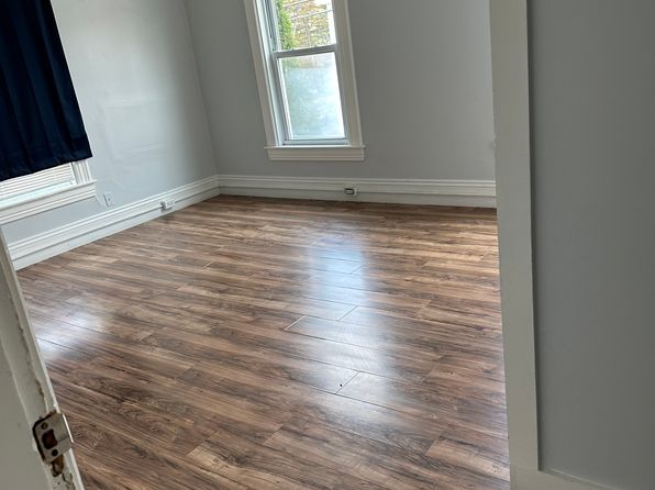 425 Merrimack St APT 2