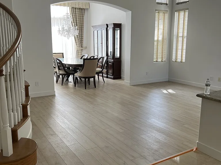 2558 Carlton Pl — Photo 6