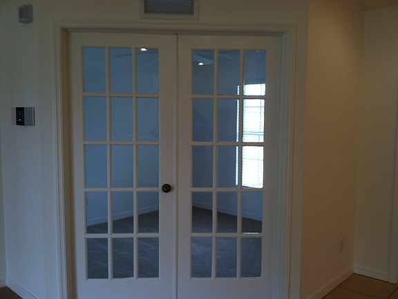 2nd image of 1436 NE 34th St