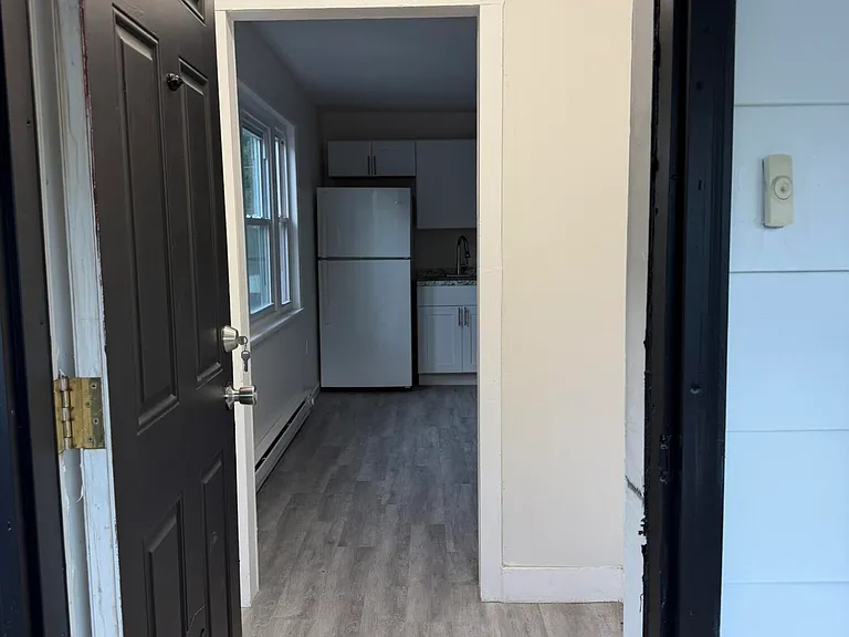 1161 Luzerne St #2 — Photo 3