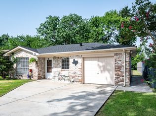 322 S Carroll St, La Porte, TX 77571