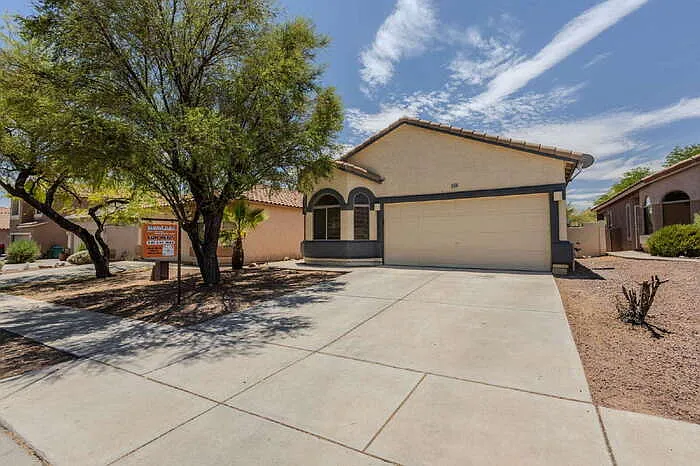 258 E Camino Limon Verde — Photo 1