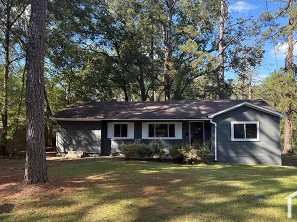 708 Combs St, Jackson, MS 39204