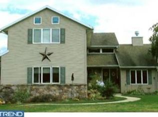 416 Island Rd, Columbus, NJ 08022