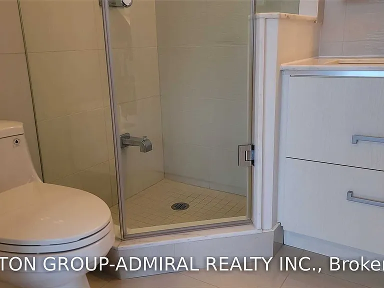 1830 Bloor St W #637 — Photo 8
