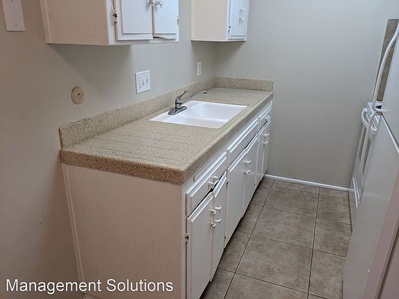 3rd image of 4511 Cherokee Ave APT 3