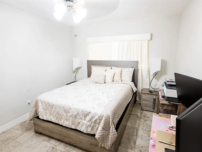 2022 Crosscoach Ln — Photo 29