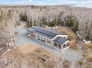 87 Golden Horizon Dr, Queens, NS B0T1T0