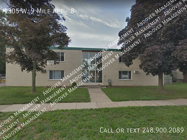 1305 W Nine Mile Rd #8 — Photo 1