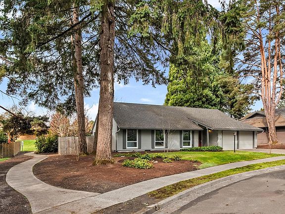 3rd image of 6015 SW Glenbrook Rd