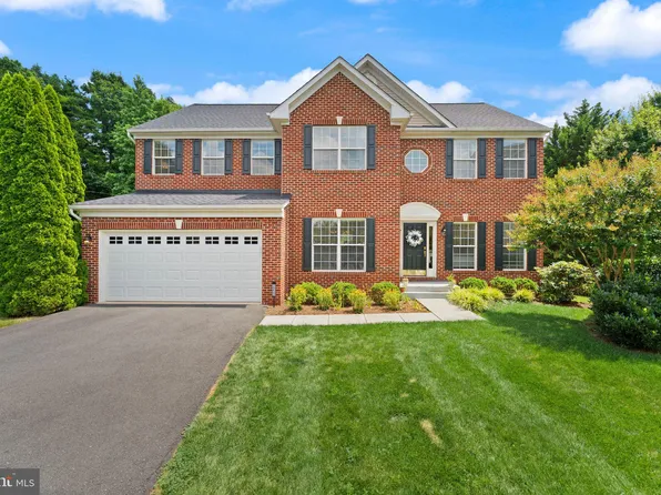 20642 Lewins Ct, Sterling, VA 20165