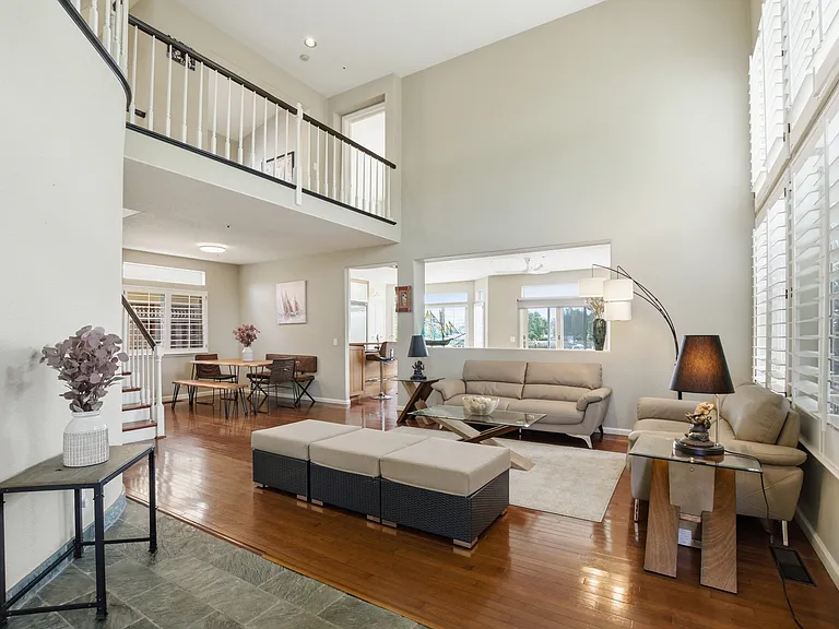 Lighthouse Ct — Photo 16