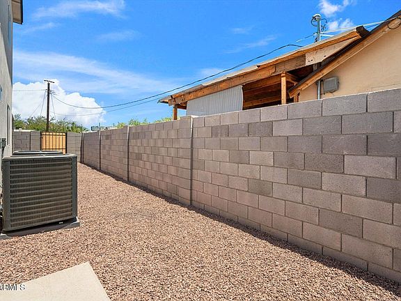 4th image of 1106 E PAPAGO Street