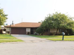 9712 Pierce St, Crown Point, IN 46307