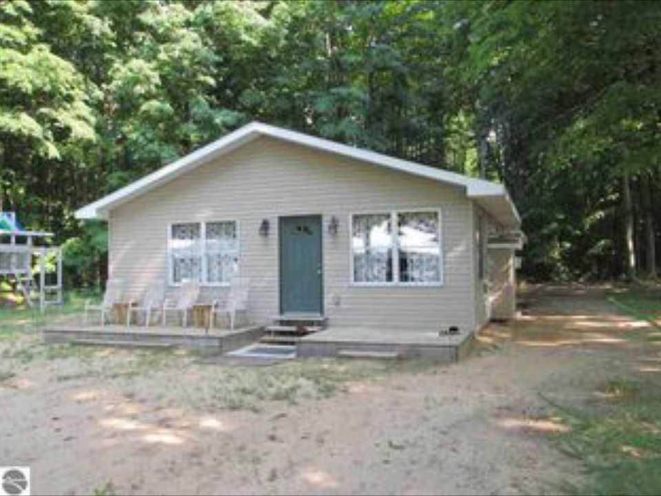 1st image of 4775 Whitetail Dr SE