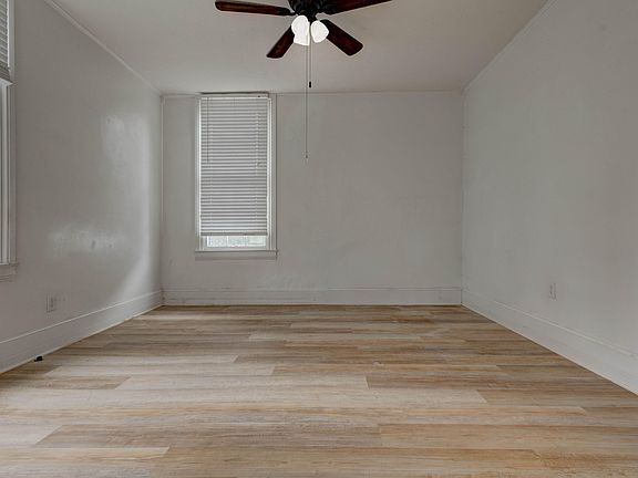 5th image of 215 W Main St