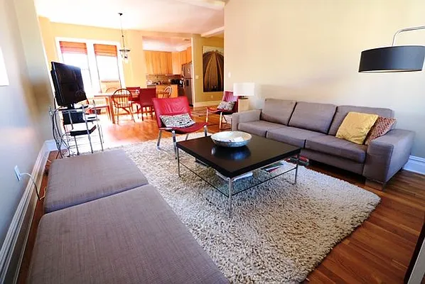 Sold by Ready Group | media 3