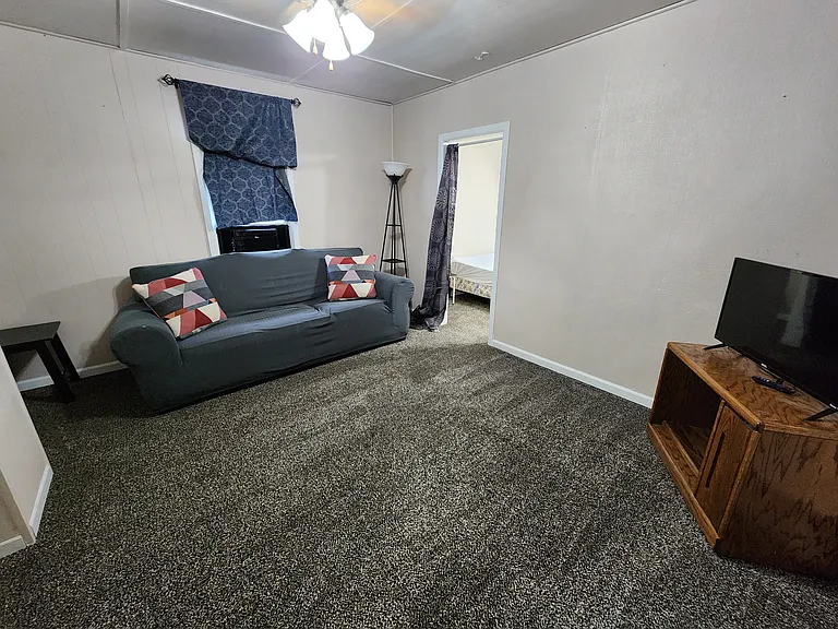 505 S 10th St #1 — Photo 10