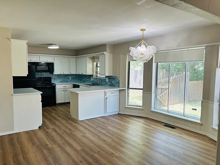 6305 Bingham Ct #1 — Photo 6