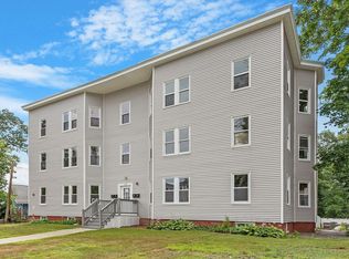 1319 Main St #6, Worcester, MA 01603