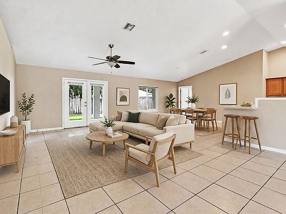 3rd image of 1061 SW BENSCHOP Avenue