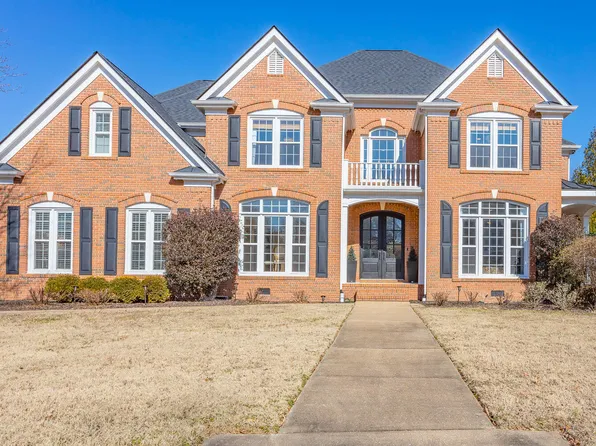 1411 Stornoway Ln, Hixson, TN 37343
