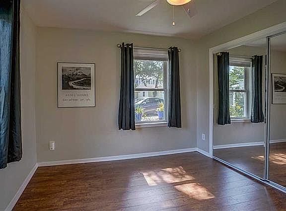 3rd image of 109 Craig Ave