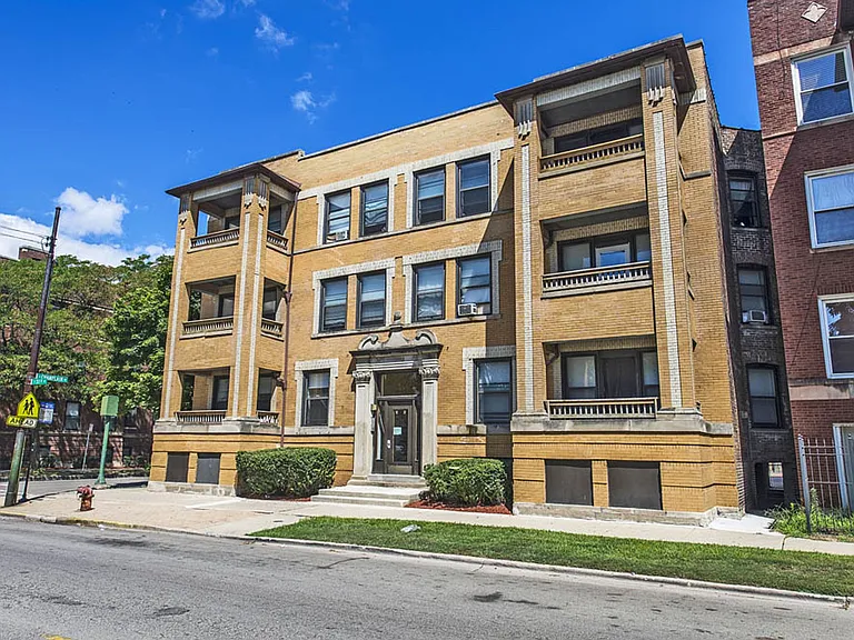 5047 S Champlain Ave #634-E — Photo 15